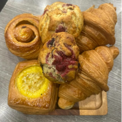 Pastries & Scones 4-5 People
